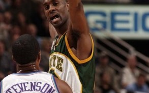 现在的nba太软了，现在的nba太软了吧