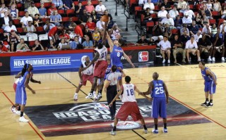 新浪体育怎么看nba直播间，新浪体育怎么看nba直播间回放