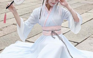 寺院汉服女孩穿搭，寺院汉服女孩穿搭图片